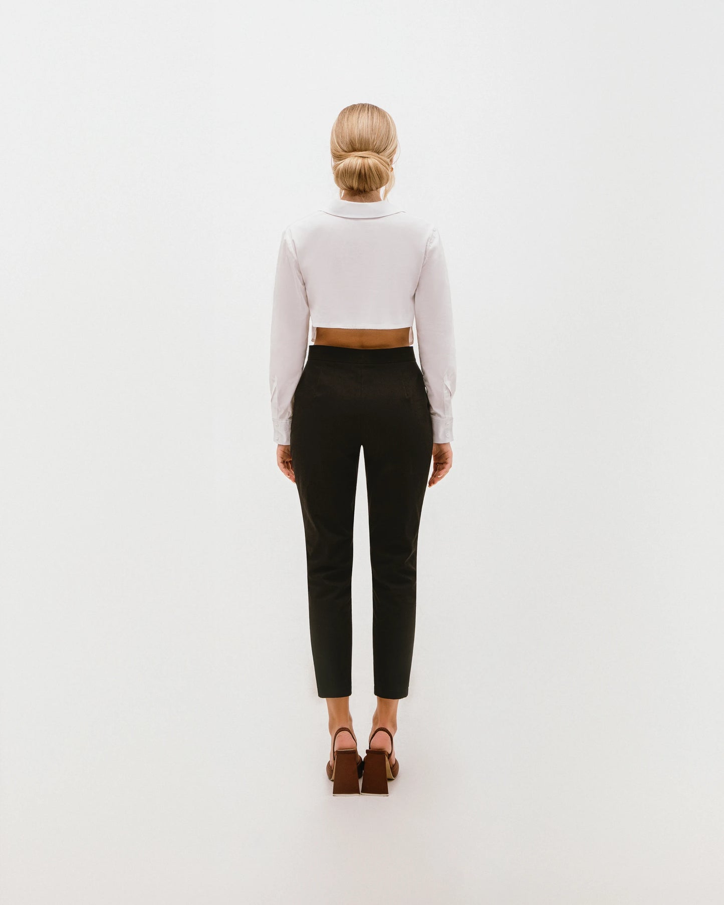 Сорочка укорочена біла