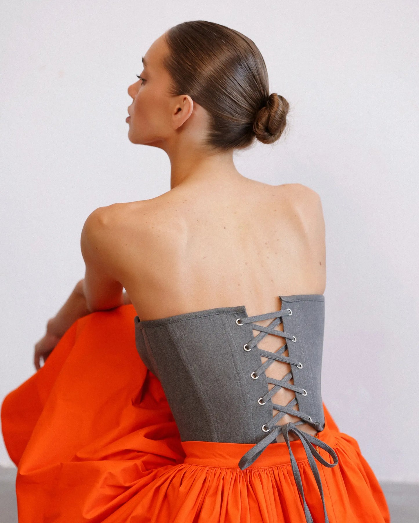 Топ корсетний сірий